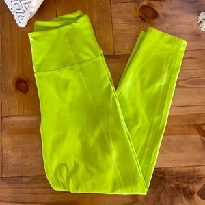 Girlfriend Collective HR Leggings Lime 23 3/4” SM